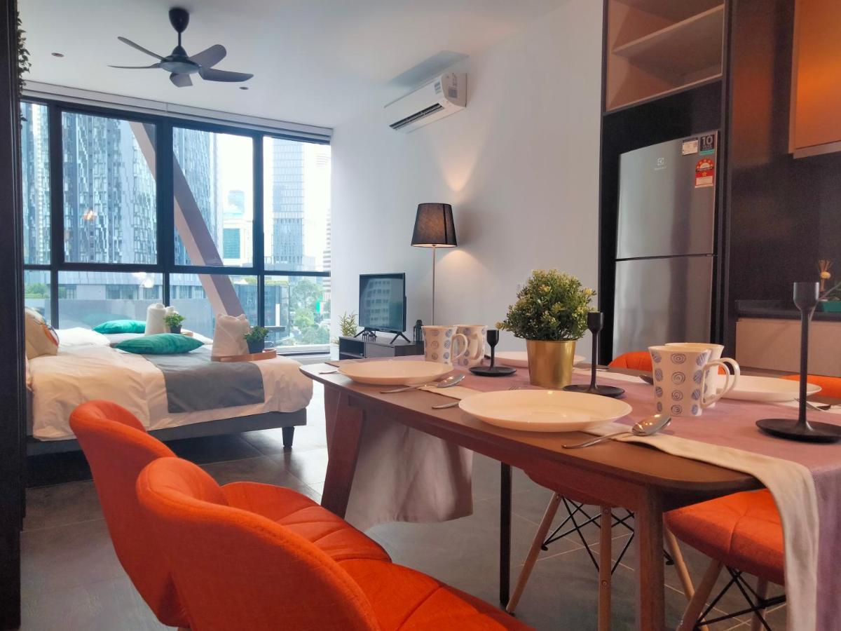 Scarletz Suites KLCC I HomeBrickz Kuala Lumpur Exterior foto