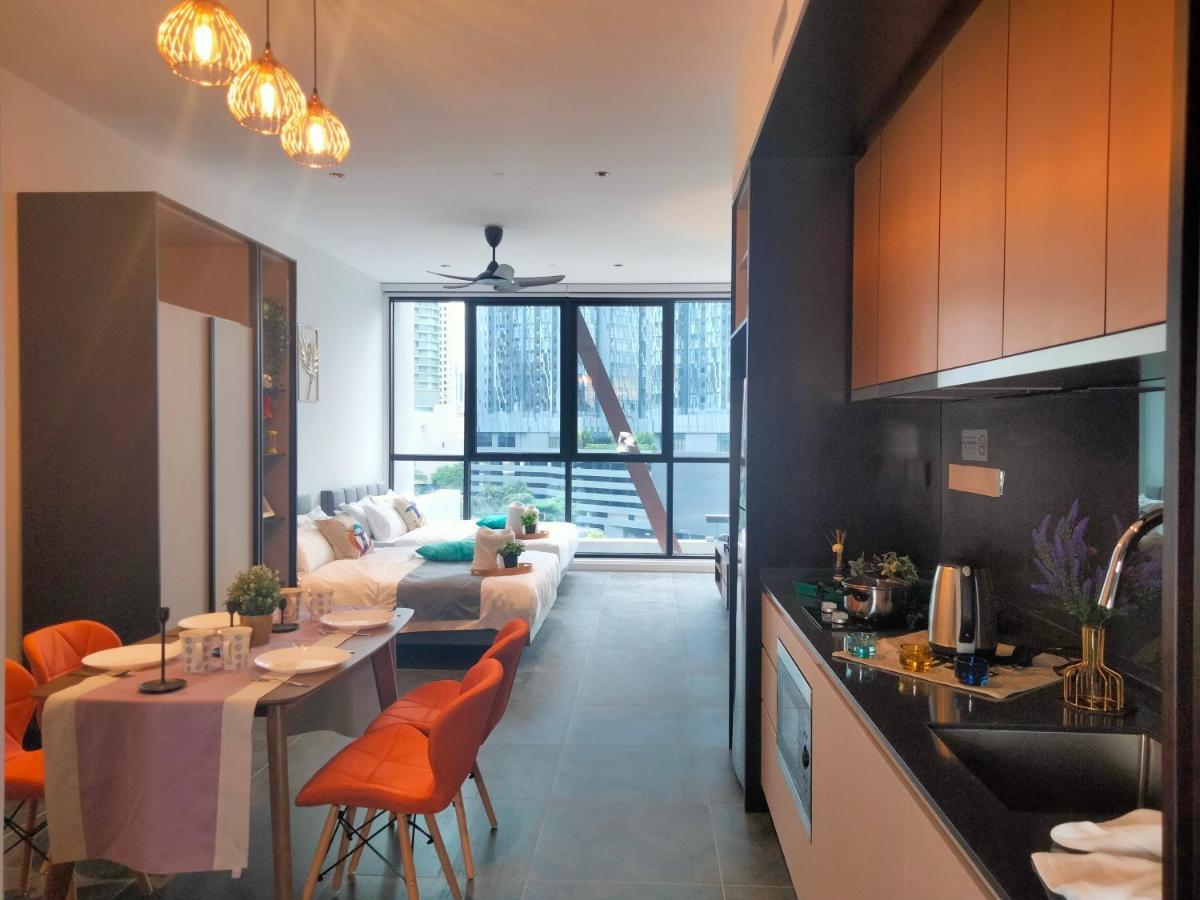 Scarletz Suites KLCC I HomeBrickz Kuala Lumpur Exterior foto
